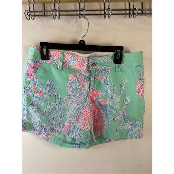 Lilly Pulitzer size 8 green seashells shorts Callahan coral - Picture 3 of 10